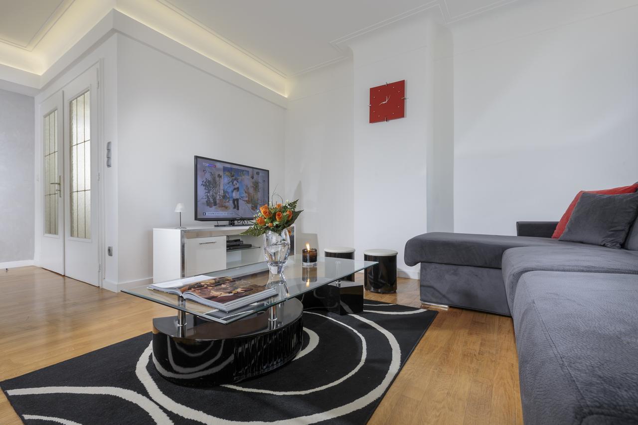 The Queen Luxury Apartments - Villa Carlotta Luxemburg Exteriör bild
